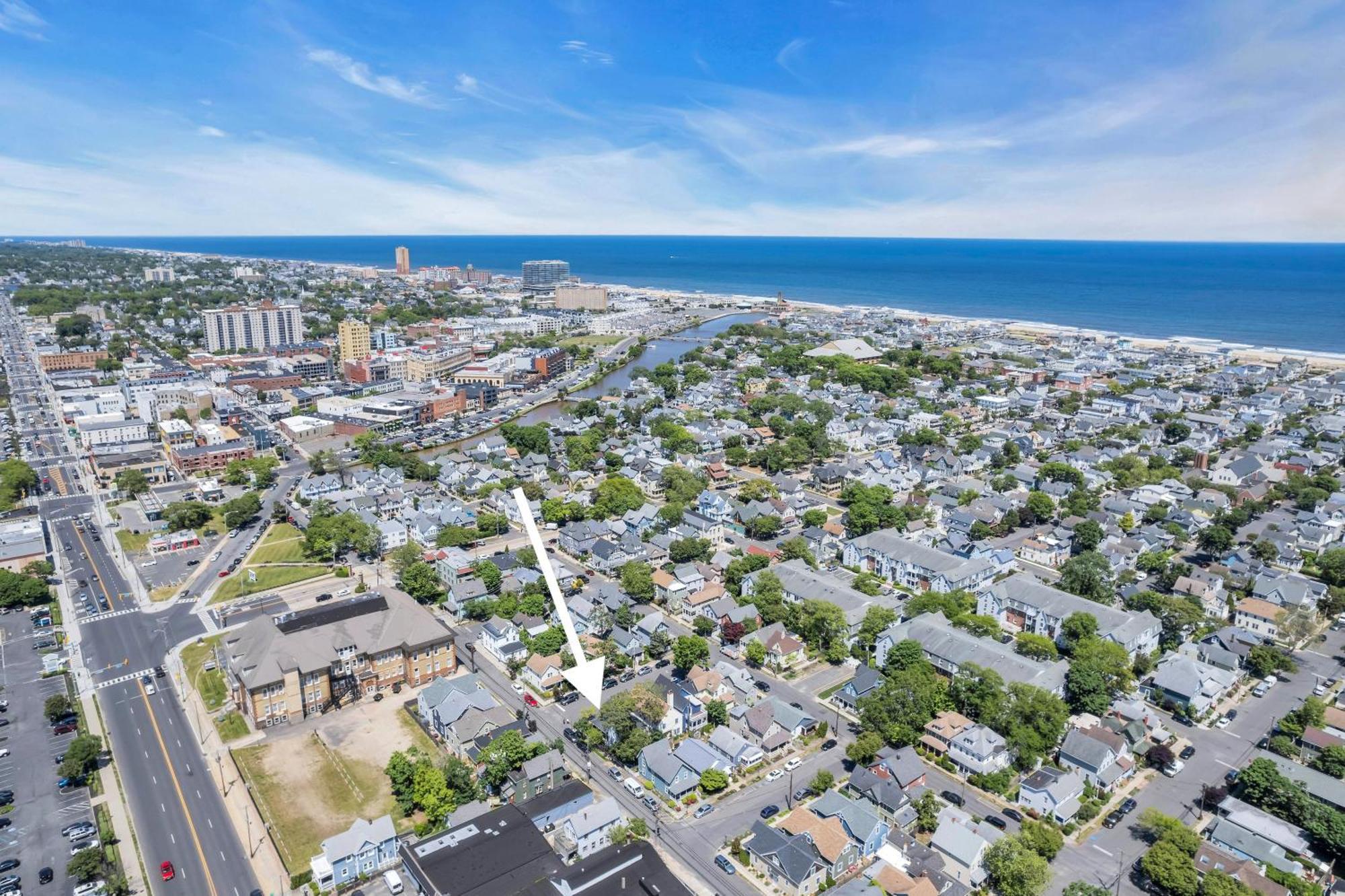 6-Min Walk To Asbury Park & Og Main St - Updated & Cozy Apartment In Historic Ocean Grove - Fire Pit & Patio - Fast Wi-Fi Eksteriør billede